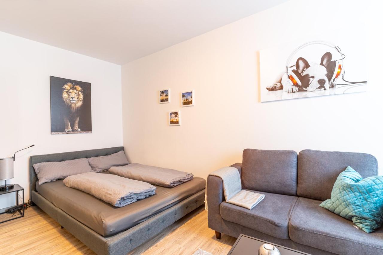 Tagblatt 2-Zimmer-Apartment Tuttlingen Eksteriør billede