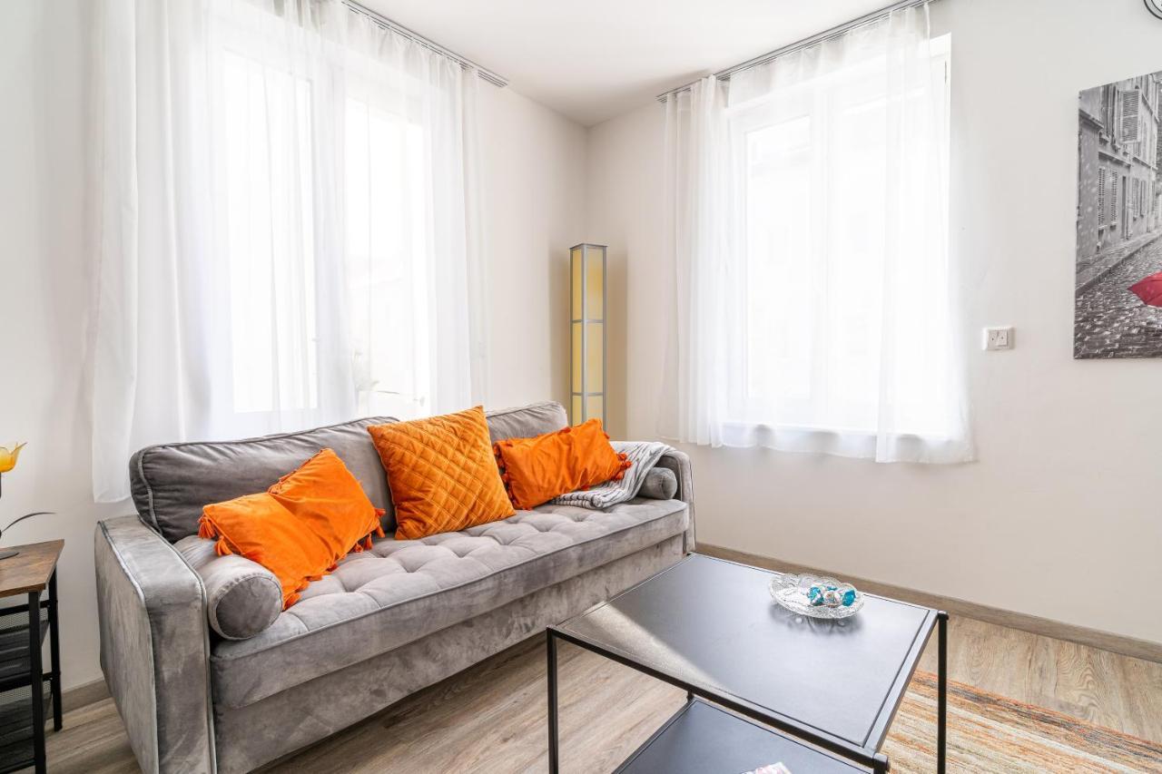 Tagblatt 2-Zimmer-Apartment Tuttlingen Eksteriør billede
